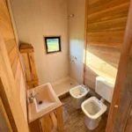 Baño de la cabaña de madera Vistas de 44m²